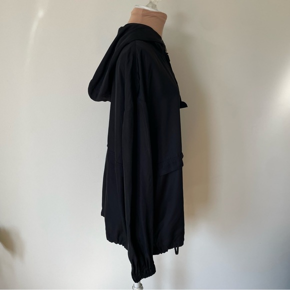 St. John Sport Marie Gray Vintage Black Half Zipper Windbreaker Jacket Size L - Picture 4 of 11